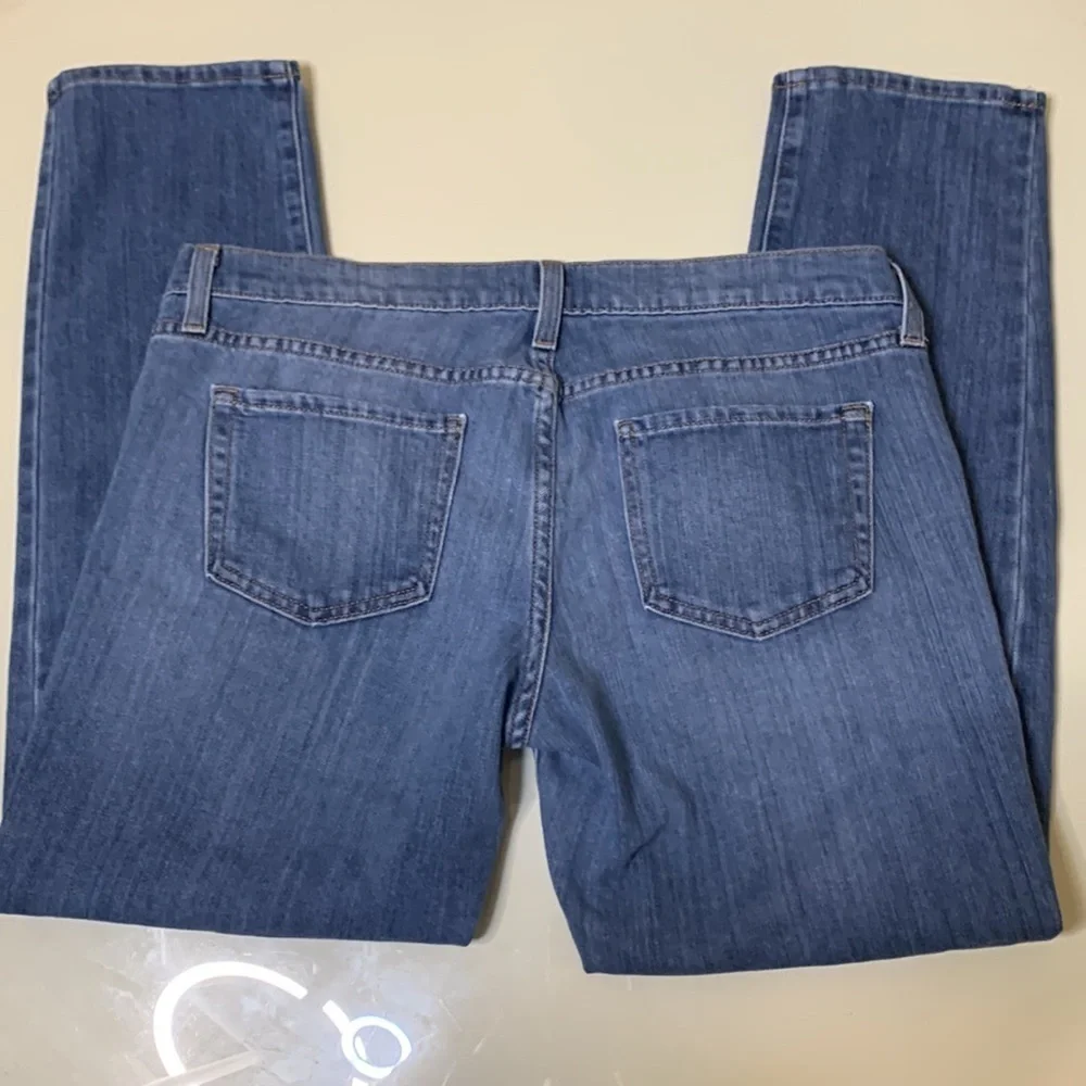 Just Black Distressed Cropped Straight Leg Jean - Picture 6 of 10
